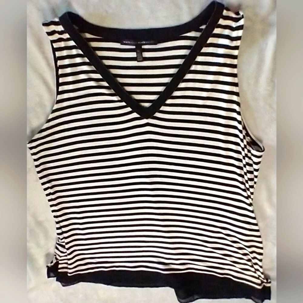 USED White House Black Market Top